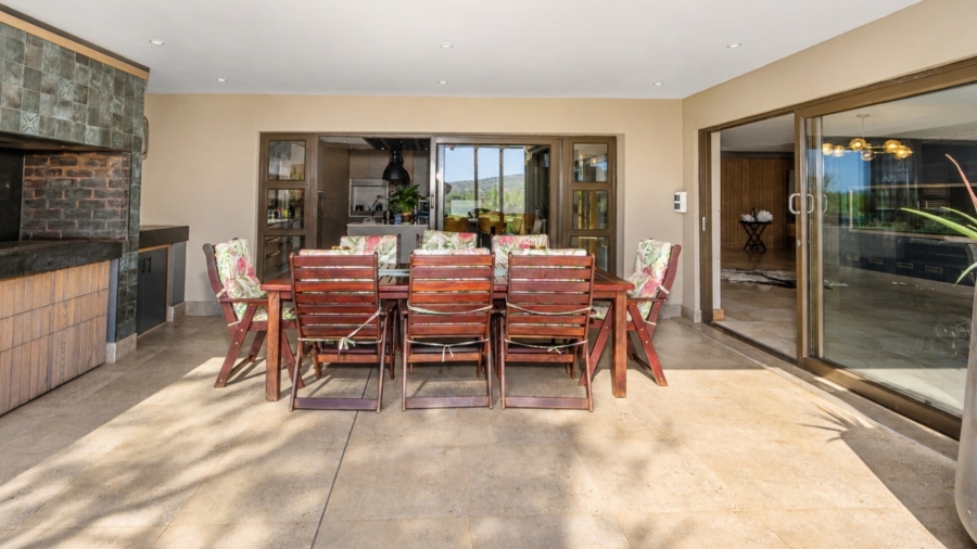 8 Bedroom Property for Sale in Birdwood Estate North West